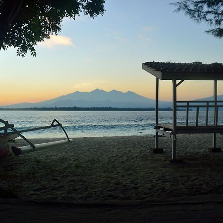 Gazebo Meno Hotel Gili Meno Exterior photo