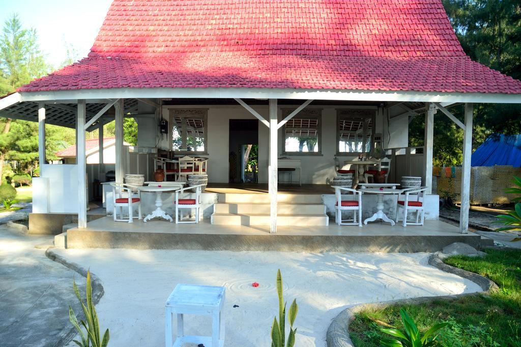 Gazebo Meno Hotel Gili Meno Exterior photo